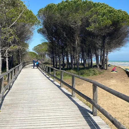 Sunny With Pool And Garden Appartamento Bibione